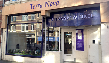 Terra Nova winkel